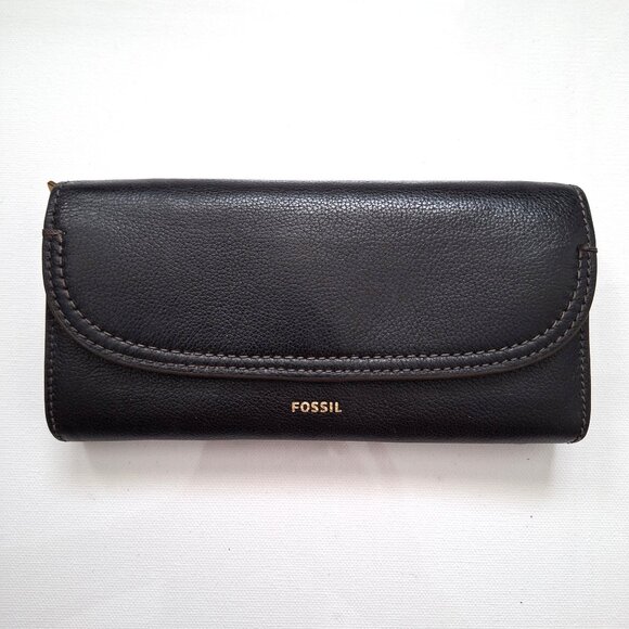 Fossil Handbags - Fossil Cleo Black Clutch Wallet